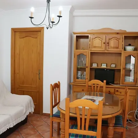 Con Aire Acondicionado Apartment